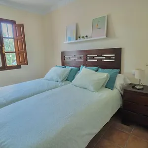 https://preciosa-casa-con-piscina.es-andalucia.com