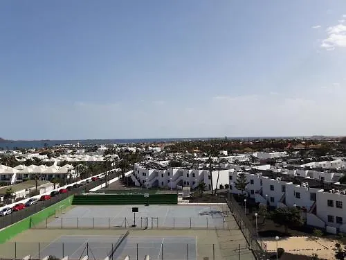 Big And Bright Apartment Corralejo