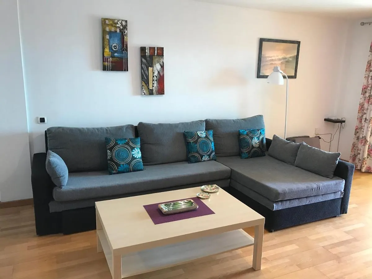Big And Bright Apartment Corralejo
